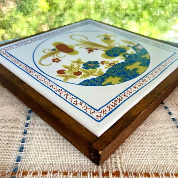 Vintage Semigres Italy Tile Trivet with Wood Frame – Floral Design - Picture 9 of 15